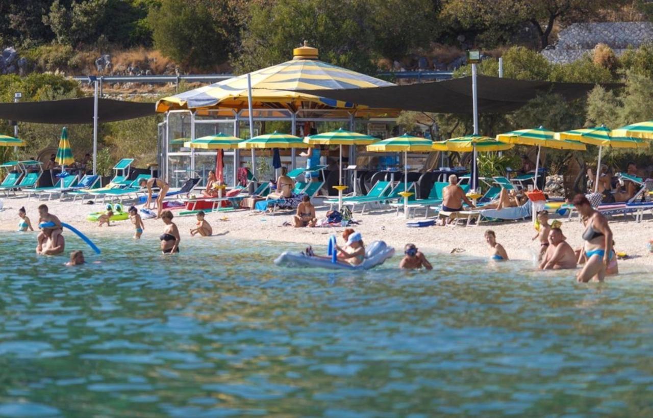 Trogir-Luxury Villa Sapphirus セゲット・ヴラニツァ エクステリア 写真